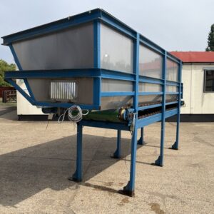 HOPPER 4.6M X 1.6M