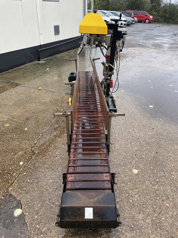 WALTHAMBURY STITCHER LINE - detailed view 5 showcasing build quality and product features