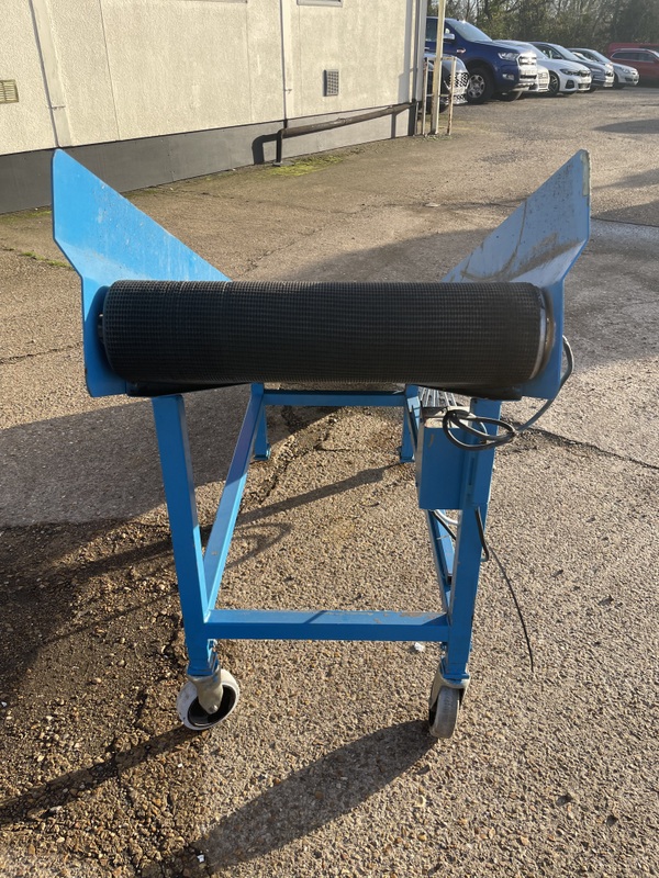 ELEVATOR 2.1M X 500MM - detailed view 6 showcasing build quality and product features