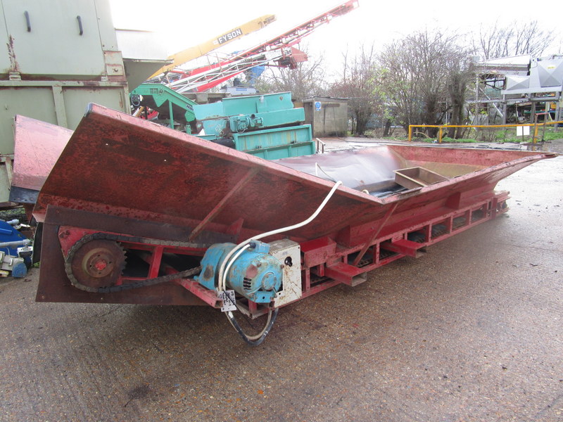 TONG NO.15 HOPPER WITH 900MM WIDE BELT