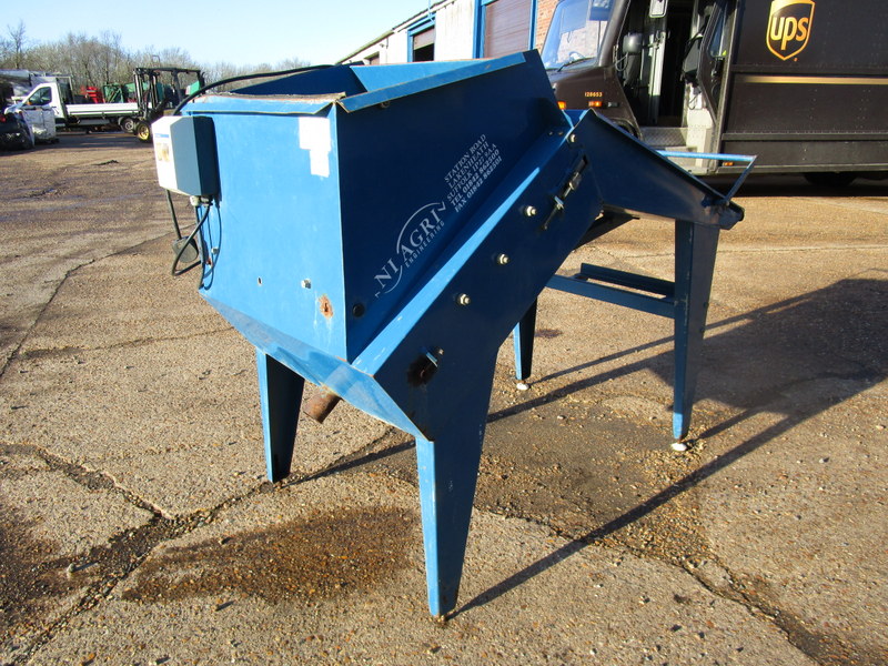 NIAGRI SAMPLE WASHER - detailed view 4 showcasing build quality and product features