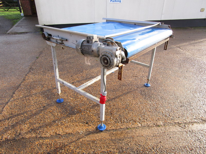 TONG FLAT CONVEYOR 1.1M X 1200MM