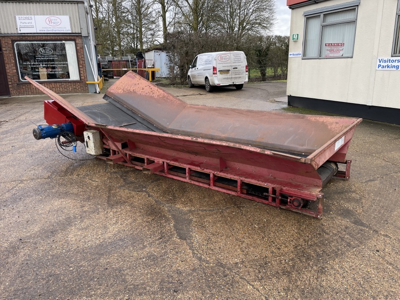 TONG NO.15 HOPPER WITH 900MM WIDE BELT - detailed view 8 showcasing build quality and product features