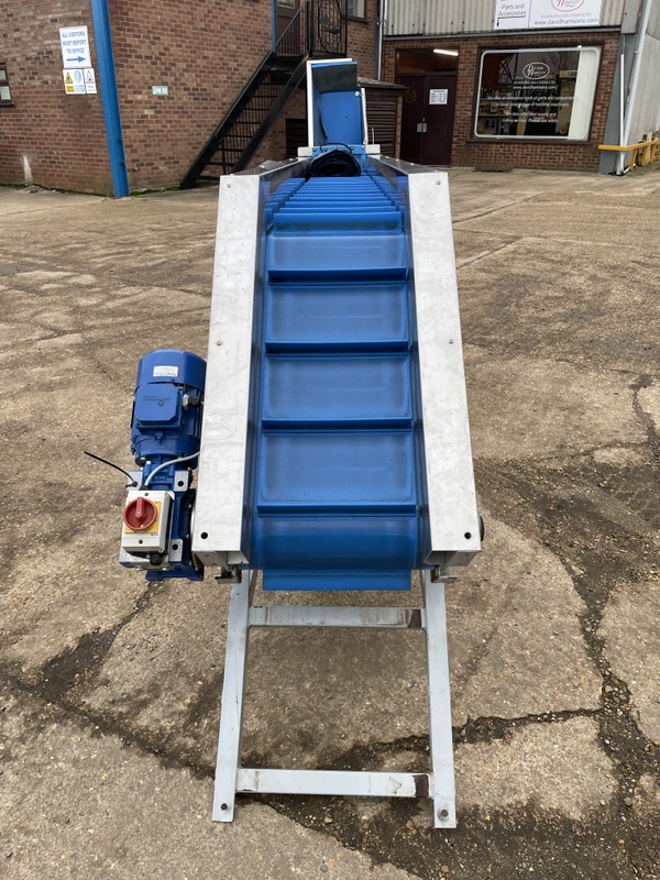 5M TONG SWAN NECK ELEVATOR - detailed view 4 showcasing build quality and product features