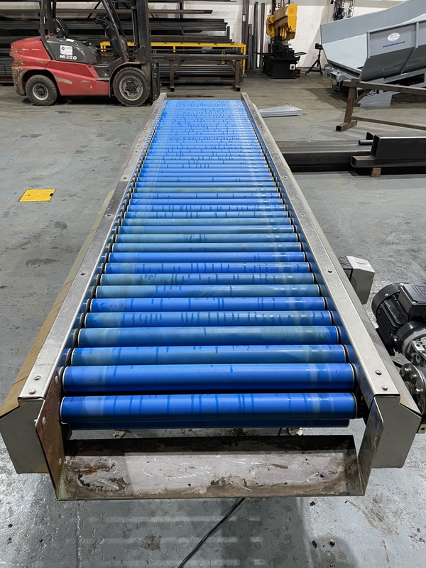 TONG PEAL ROLLER INSPECTION TABLE - detailed view 4 showcasing build quality and product features