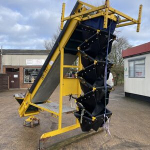 PEAL BIG BAG FILLER WITH CLEATED ELEVATOR
