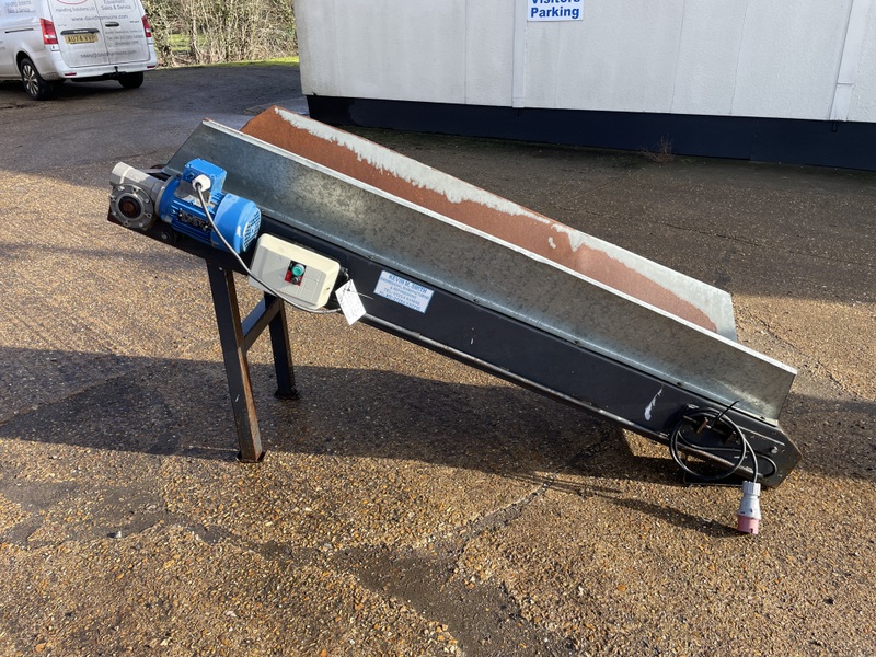 KEVIN SMITH BAG ELEVATOR