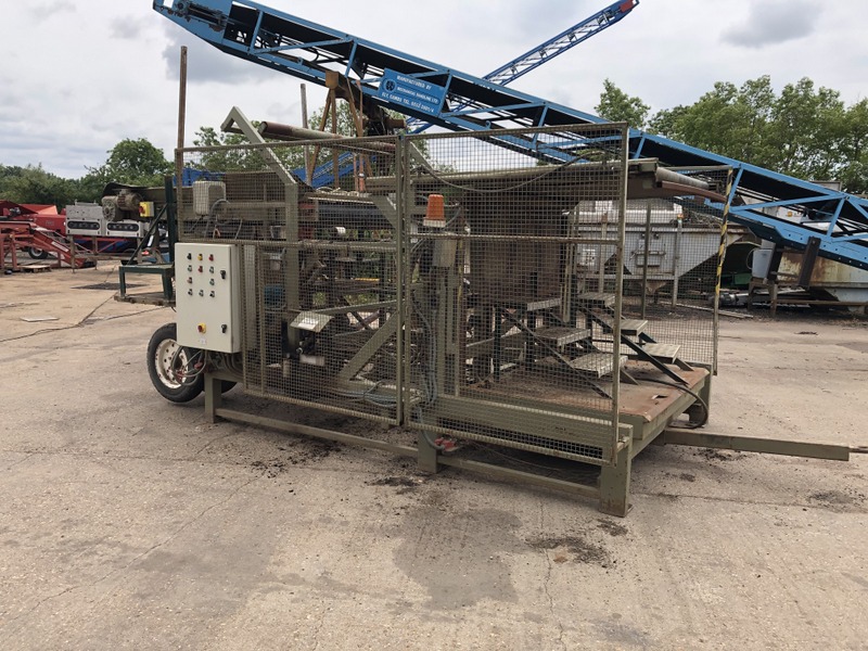 WANTED - HERBERT BOX TIPPER - detailed view 3 showcasing build quality and product features