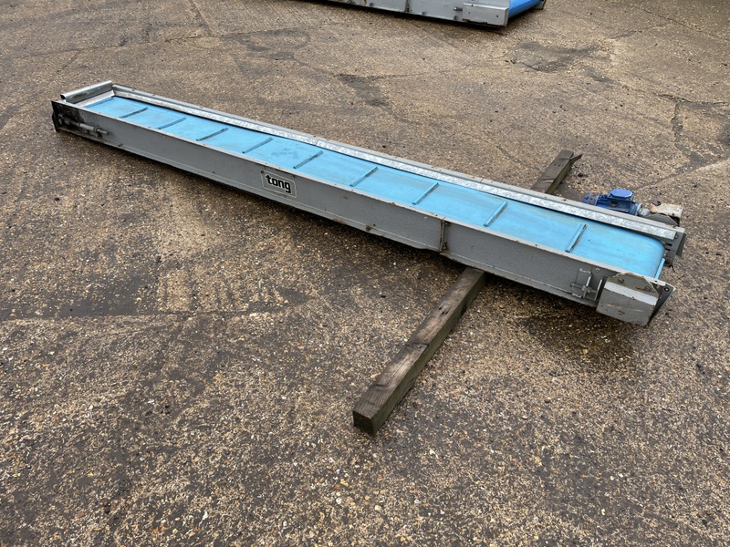 TONG CLEATED CONVEYOR 3.2M X 300MM - detailed view 2 showcasing build quality and product features