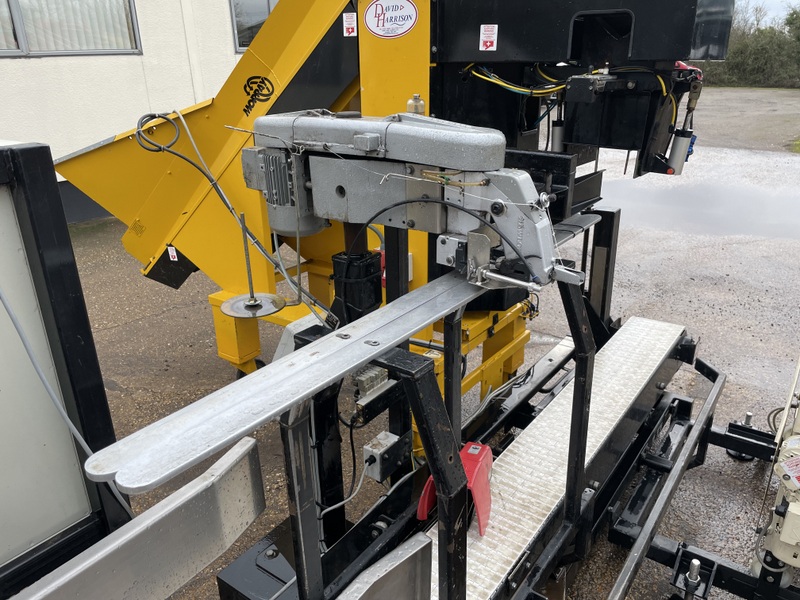 MORRAY BAGGING LINE - detailed view 8 showcasing build quality and product features