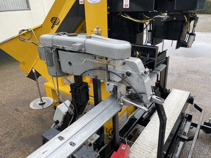 MORRAY BAGGING LINE - detailed view 15 showcasing build quality and product features