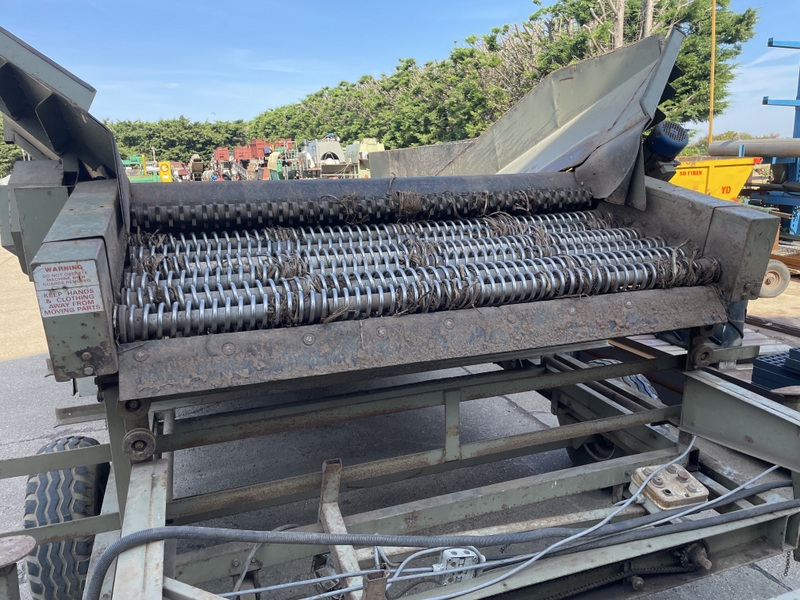 HERBERT 1800 HOPPER AND COILS - detailed view 6 showcasing build quality and product features