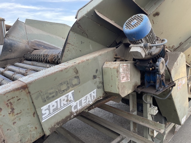HERBERT 1800 HOPPER AND COILS - detailed view 8 showcasing build quality and product features