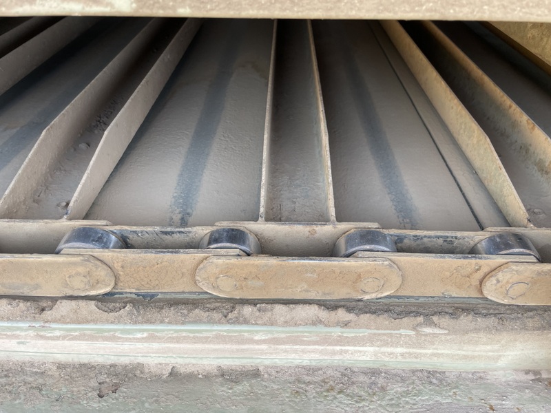 HERBERT 1800 HOPPER AND COILS - detailed view 10 showcasing build quality and product features