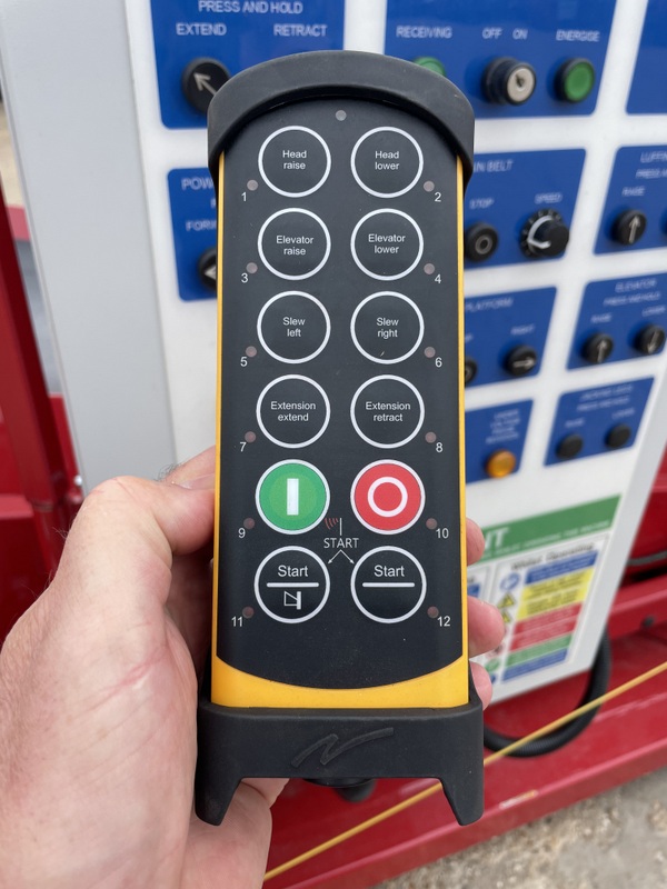 NEW TONG SWIFT LIFT EXTENDO 900 SMOOTH BELT - detailed view 2 showcasing build quality and product features