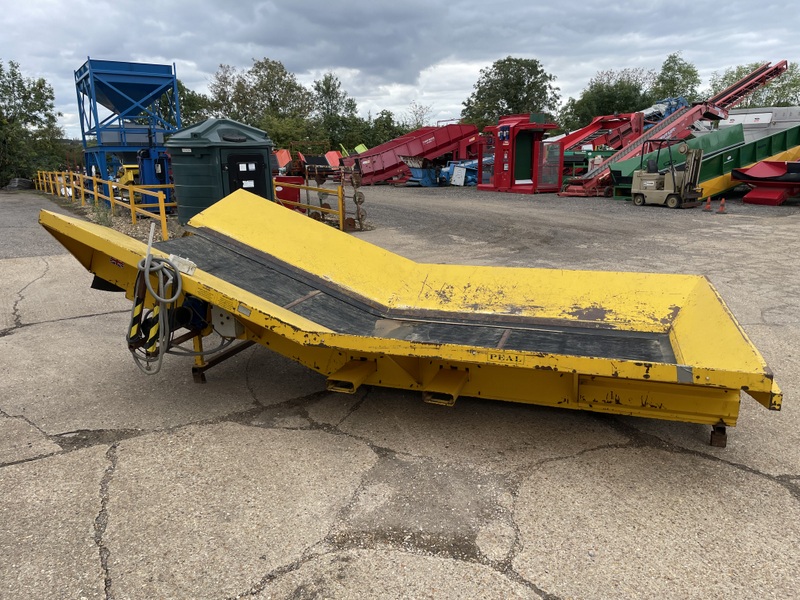 PEAL NO 15 HOPPER - detailed view 8 showcasing build quality and product features
